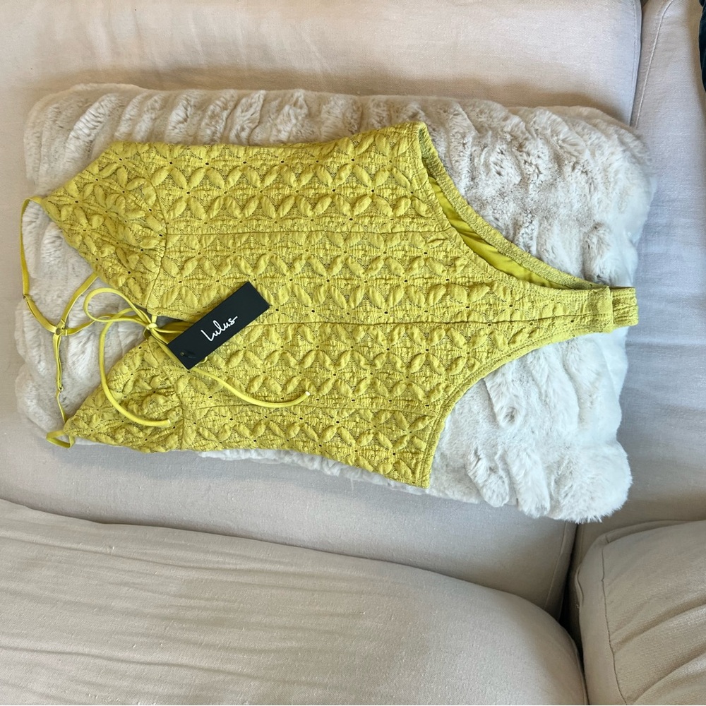 Yellow Lace Sleeveless Top